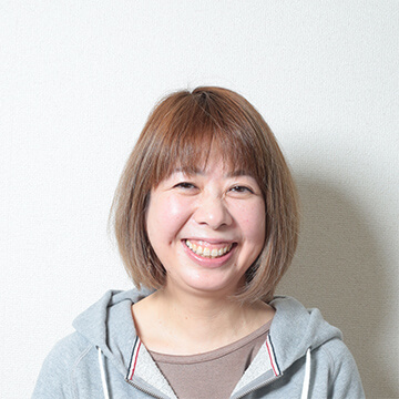 岡本　綾子の画像